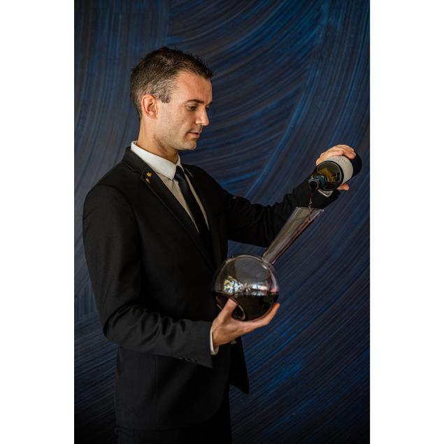 Parrain de la 34dition de Toques et Clochers : Le Chef Sommelier Jonathan